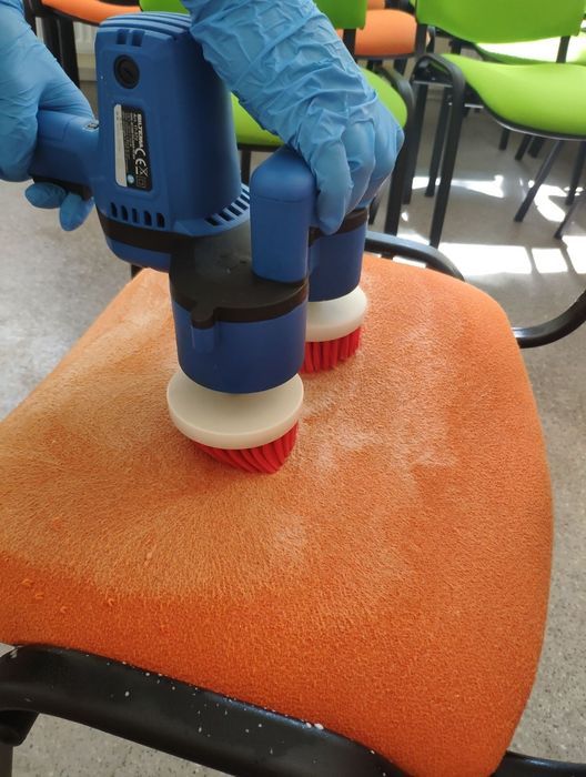 Прокат аренда моющего пылесоса и другого оборудования для химчистки ...