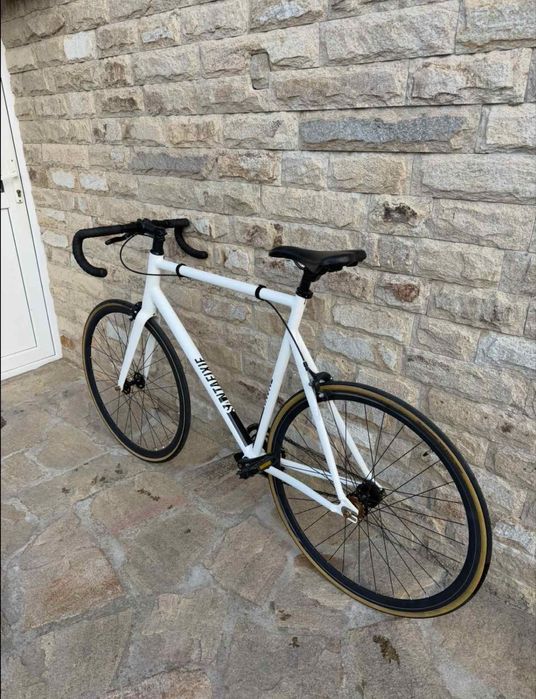 Santafixie Raval 2020