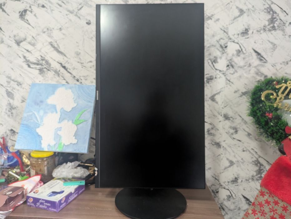 Монитор Самсунг Samsung