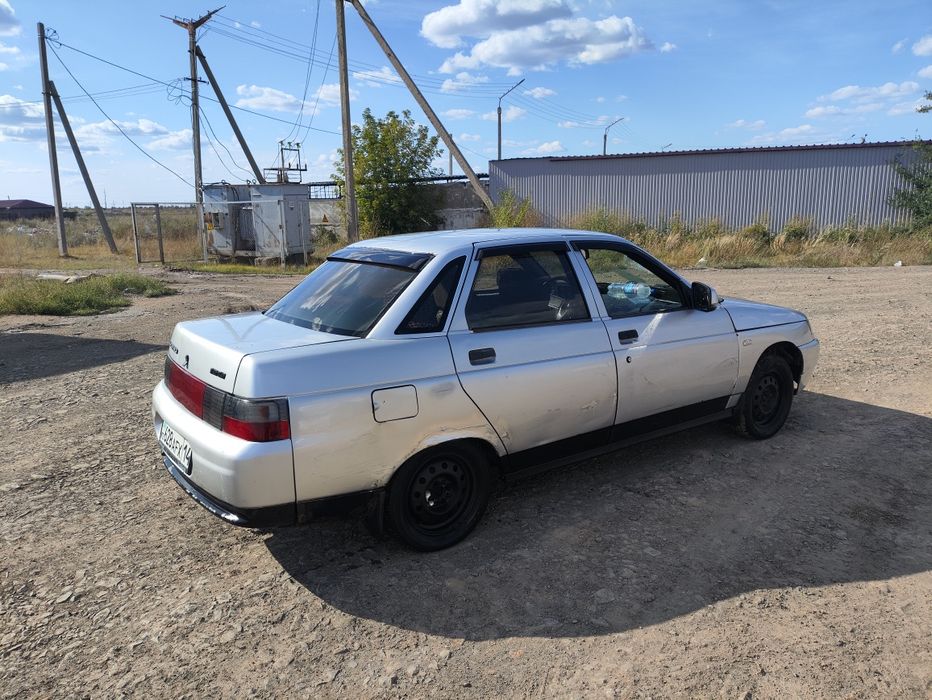 Продам ваз 2110 1.5 инжектор