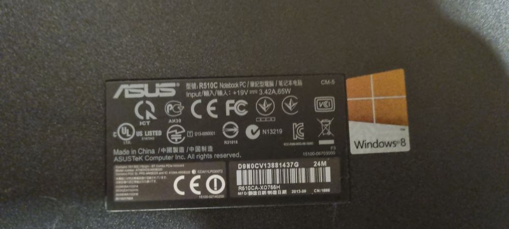 лаптоп Asus R510C Notebook PC.
