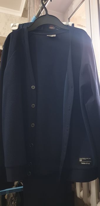 Продам школьную форму