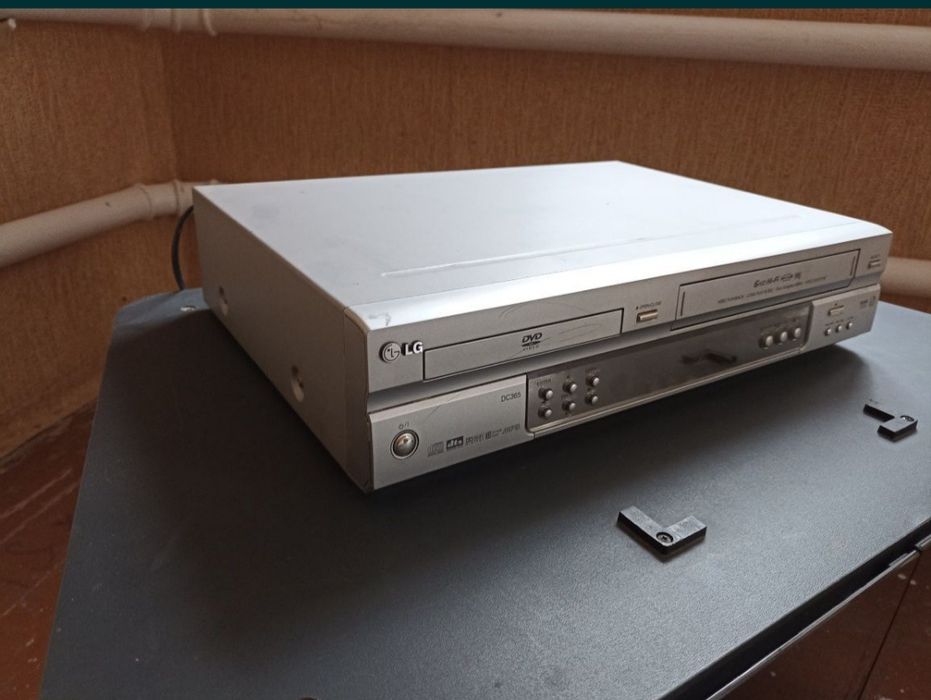 Продам тумбы под телевизор