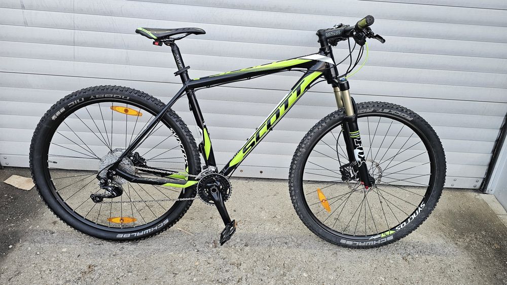 29" Scott scale 950