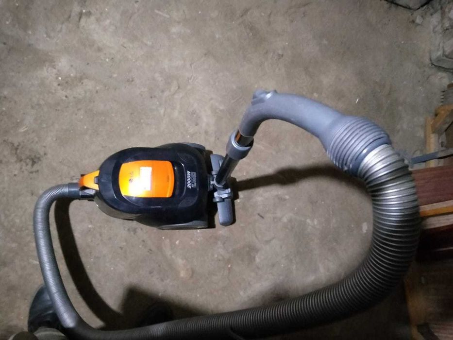 Пылесос Lg 2000 Вт