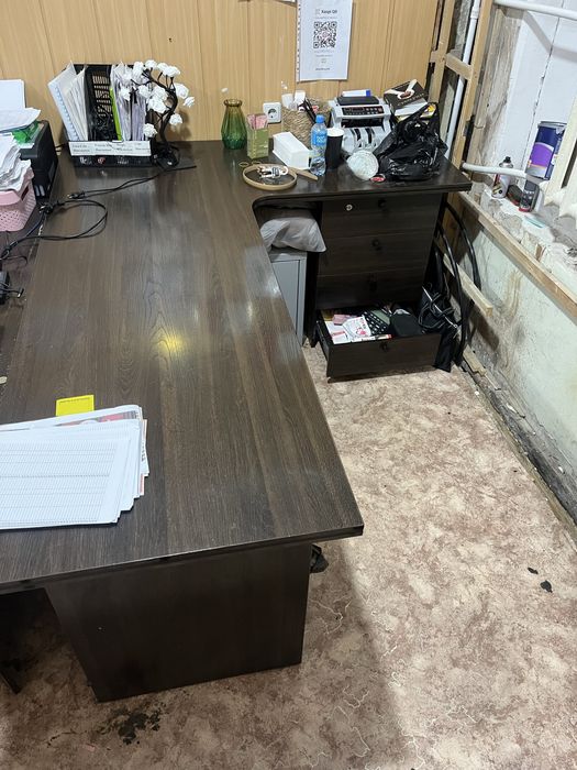 Продается б/у мебели для офиса