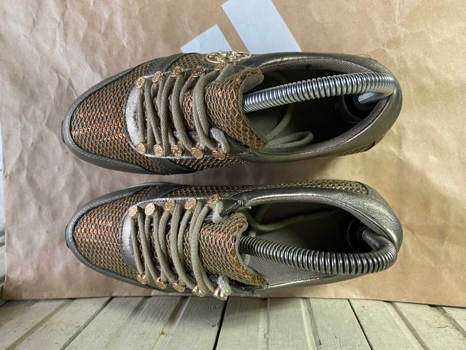 ''Guess Roman Bronze Brillant''оригинални сникърси 37 номер