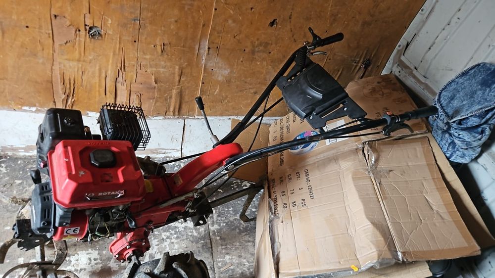 De vanzare Motocultor rotakt .