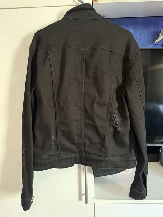 jacheta si blugi Versace Versus