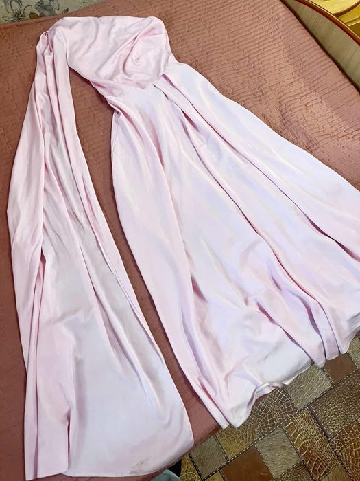 Продам платье! От 3 до 10тысч