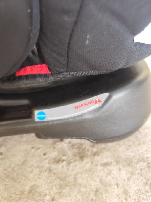 Scaun auto trei pozitii