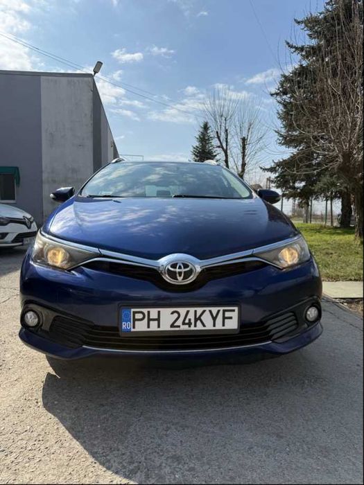 Toyota Auris Touring Sports (Wagon) 2017 | 1.6 D-4D | TVA Deductibil