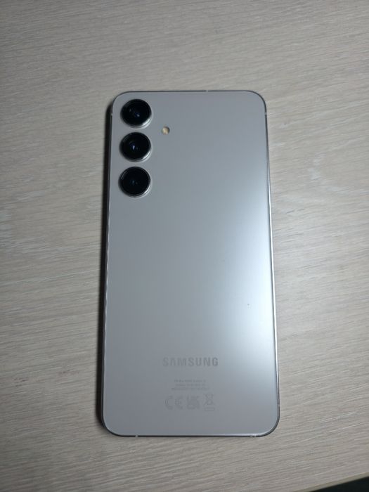 Vând Samsung S24 Plus