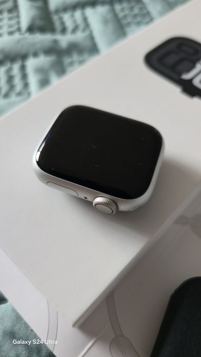 ЧИСТО НОВ!!! Apple watch Series 10