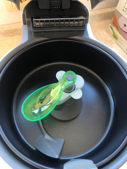 Фритюрник Tefal ActiFry Original (КАТО НОВ) – Пълен комплект с кутия и рецепти