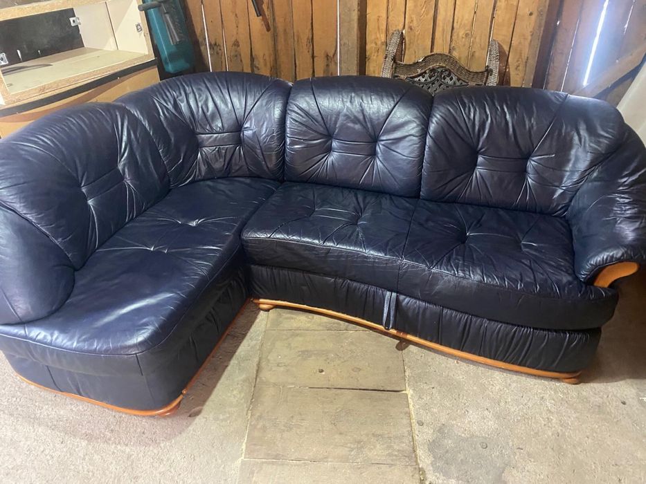 Colțar albastru extensibil din piele naturală