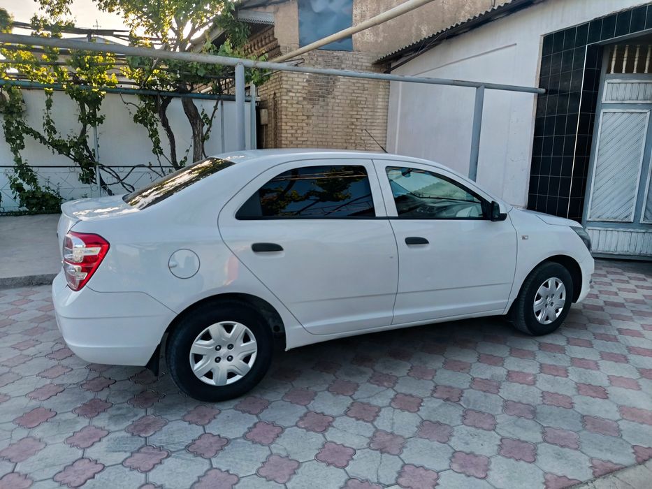 Chevrolet Cobalt 2019 — 4