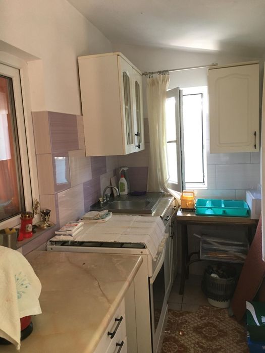 Casa si teren de vanzare