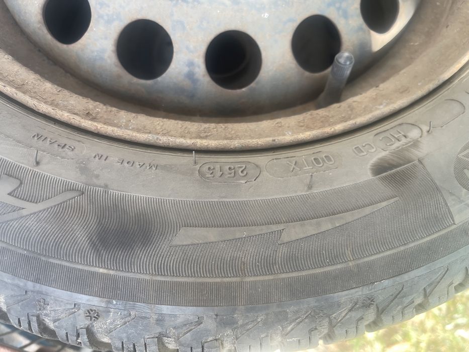Set jante smart colt sau anve175/65/r15michelin alpin in v m+s 6-7mm