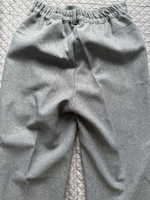 Продам женский костюм