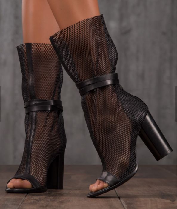 Летни ботуши естествена кожа. Ток 35