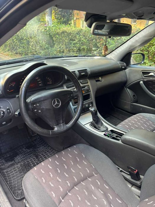 Vand Mercedes-Benz C180 Kompressor urgent pret 1100 EUR negociabil