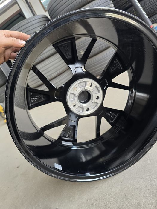 1 Брой Джанта 20 / 5х112 - VW Tiguan и др. 5x112