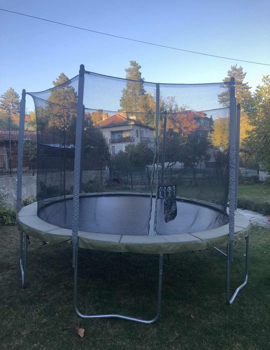 Батут за скачане