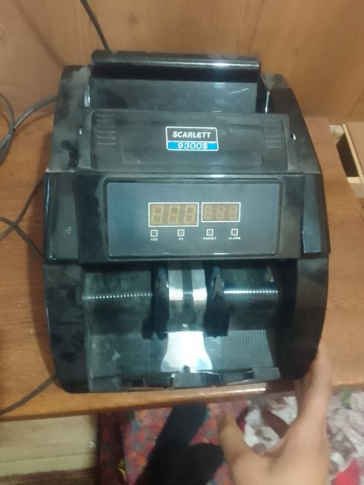 Pul sanaydigan aparat