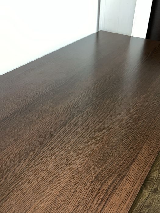 Birou mare nou, Dedeman