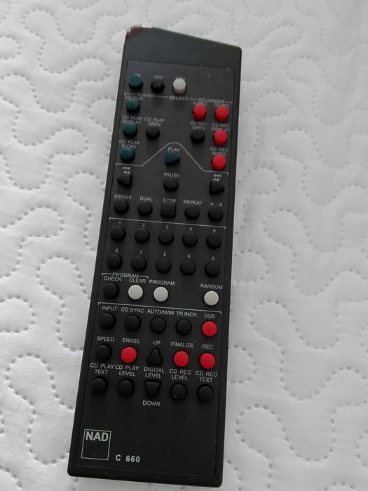 NAD C660 CD - recorder, analog si digital cu telecomanda