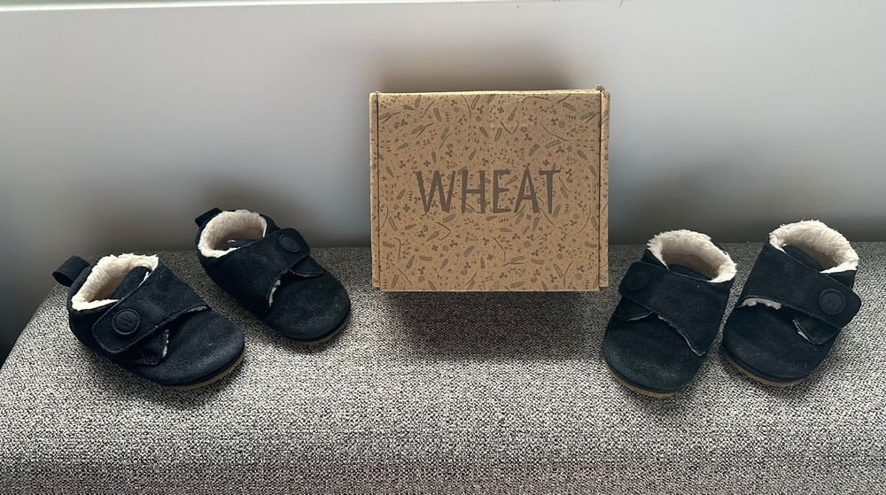 Пантофи / топлинки за бебе вълна  Wheat taj wool размер 21