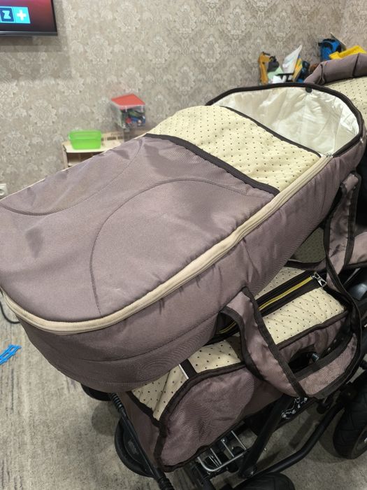 Продам коляску baby merc