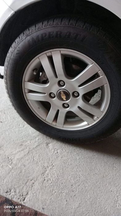 Ласетти 1.8 автомат люкли сотилади