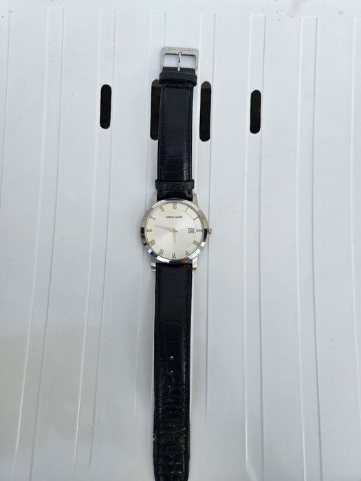 Часовник Pierre Cardin