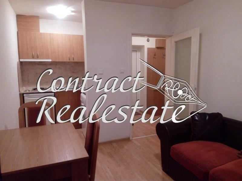 Дава се под наем Двустаен апартамент в Варна, Лятно кино Тракия - 43 кв.м за 306 € - Снимка #2