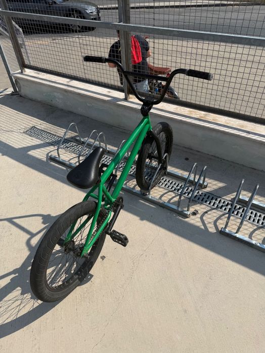 BMX 20 цола със зелена рамка
