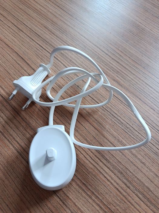 Încărcător nou pentru periuta Braun