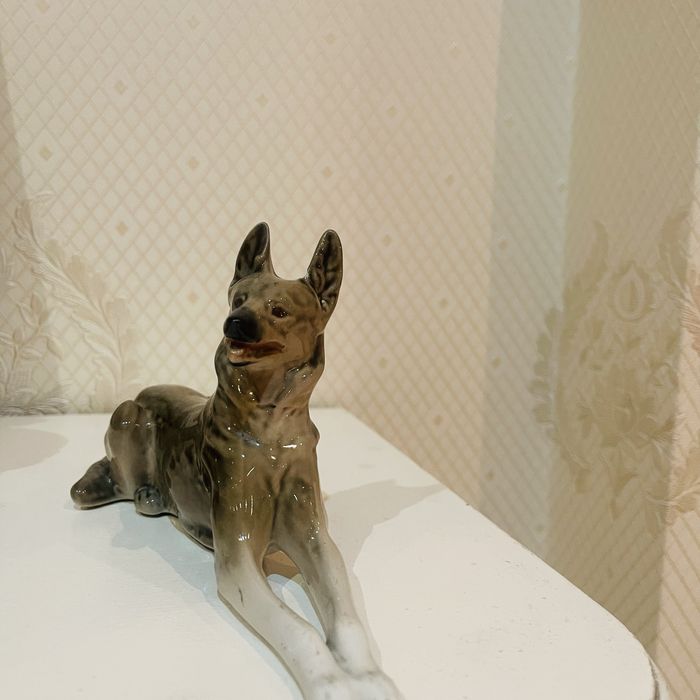 Советская статуэтка Собака овчарка