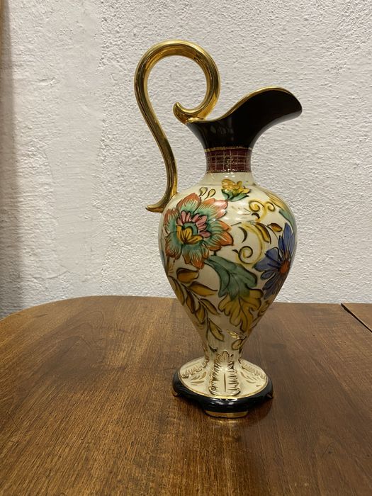 Белгийска декоративна кана H Bequet Quaregnon, модел 685 ваза от порце