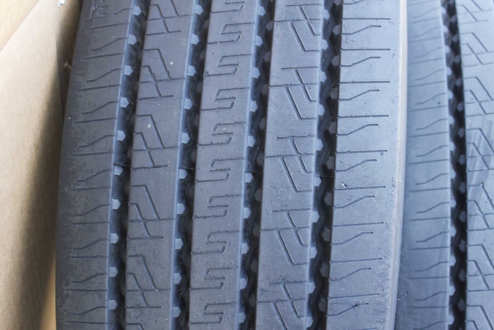 275/70-22.5 Continental