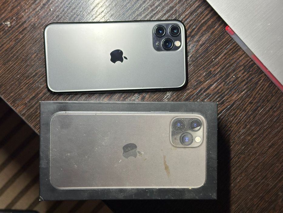 Продам айфон 11 pro
