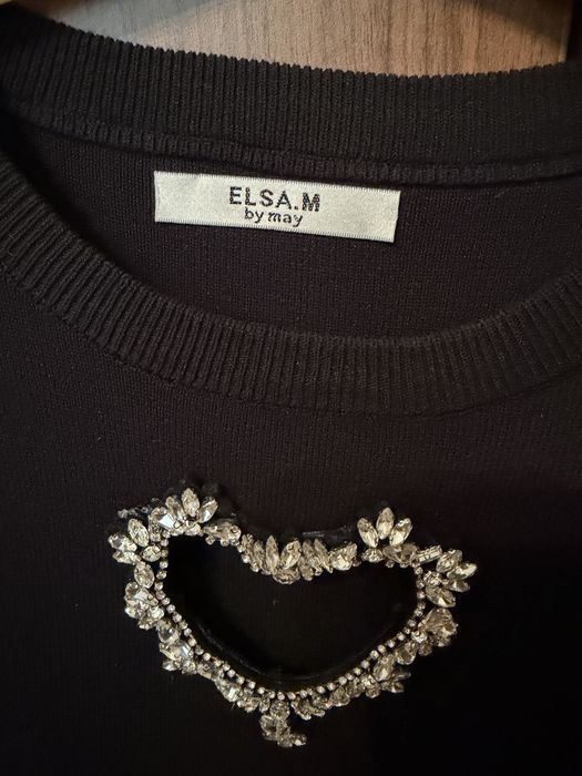 Черен елегантен пуловер