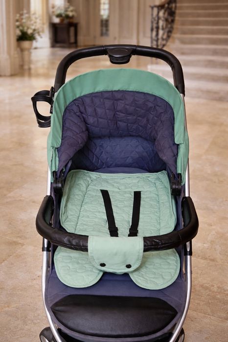 Коляска демисезонную