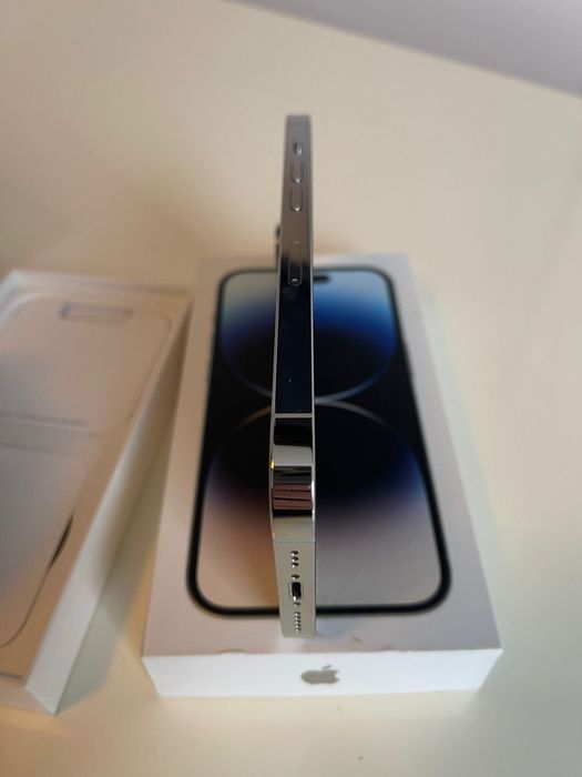 Iphone 14 Pro Impecabil + husa Guess