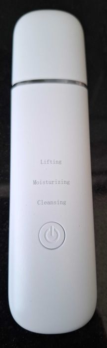 Ултразвуков уред за почистване на лице (skin scrubber)