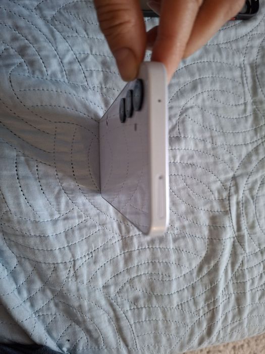 Продавам Samsung A35 6GB, 128GB, 5G ICEBLUE с гаранция