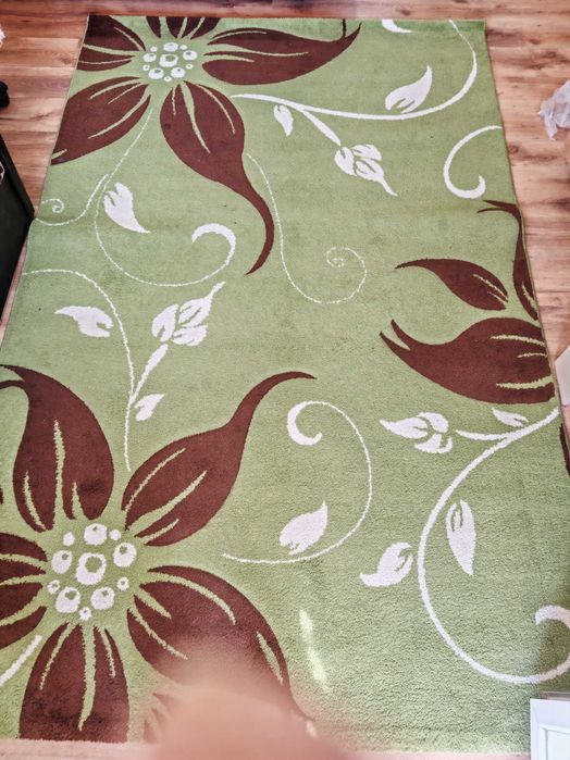 Carpet de living model London se vinde