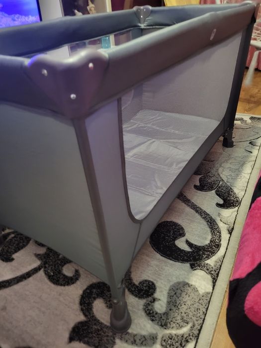 Patut bebelus pliabil + saltea