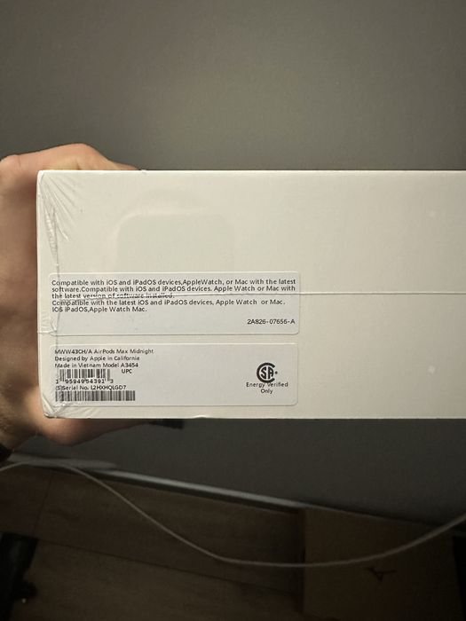 AirPods Max 2 - фабрично запечатани